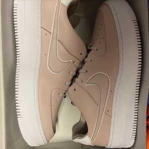 Women’s af1 size 9.5